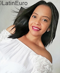 Date this delightful Colombia girl Ana from Barranquilla CO28574