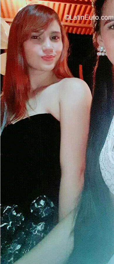 Date this cute Venezuela girl Siney from Barquisimeto VE3490