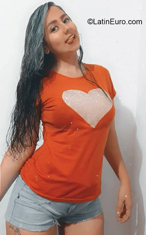 Date this gorgeous Colombia girl Nata from Valledupar CO28591