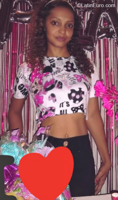 Date this gorgeous Colombia girl Sirlas from Riohacha CO28612