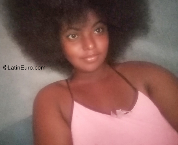 Date this beautiful Costa Rica girl Jahanuari from Limon CR422