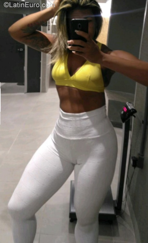 Date this georgeous Brazil girl Juliana from Salvador BR12414