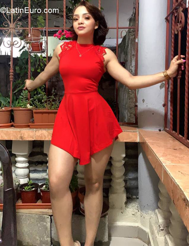 Date this fun Dominican Republic girl Anael samantha from santiago DO38925