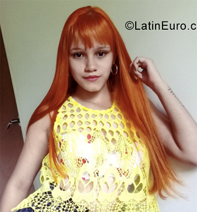 Date this good-looking Colombia girl Sol from Medellin CO28903