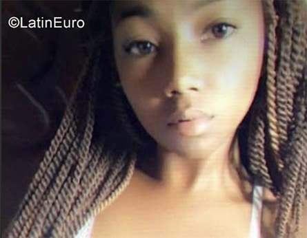 Date this exotic Dominican Republic girl Karely from San Pedro de Macoris DO39041