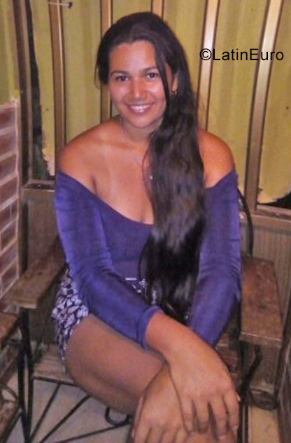Date this hot Venezuela girl Whileska from Porlamar VE3655
