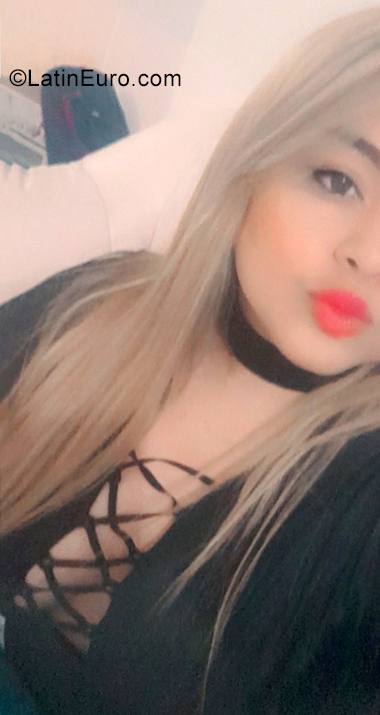 Date this attractive Colombia girl Norma from Cali CO29818