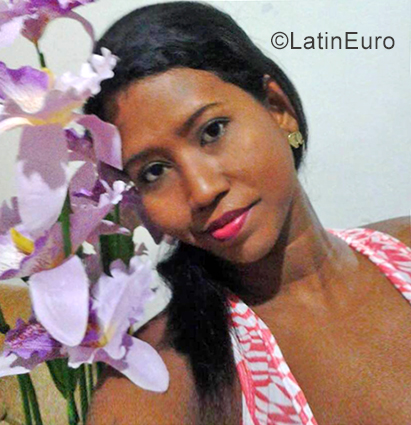Date this funny Colombia girl Anita from Cartagena CO29170