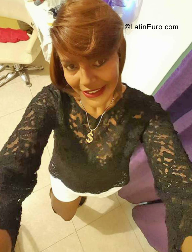 Date this funny Dominican Republic girl Rosanna from Puerto Plata DO39525