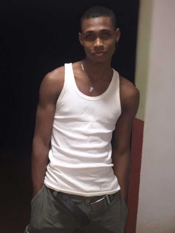 Date this exotic Dominican Republic man Juan manuel from Santo Domingo DO39549