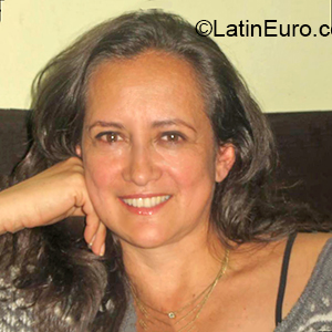 Date this good-looking Colombia girl Liz from Bucaramanga CO29928