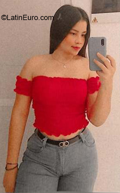 Date this georgeous Colombia girl Yoskarlis from Barranquilla CO29960