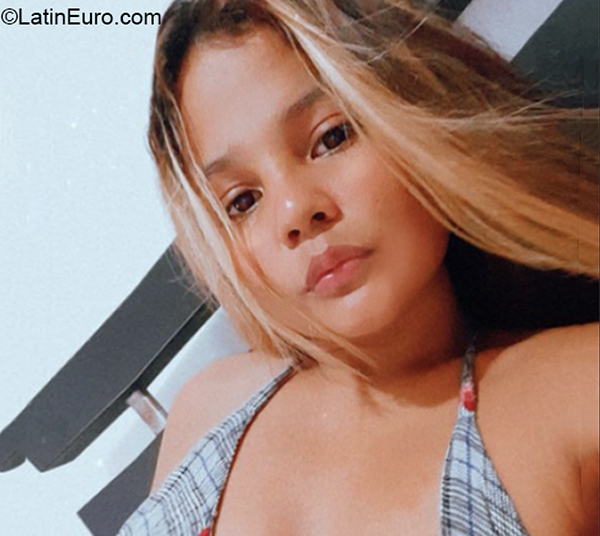 Date this fun Colombia girl Brenda from Cartagena CO29985