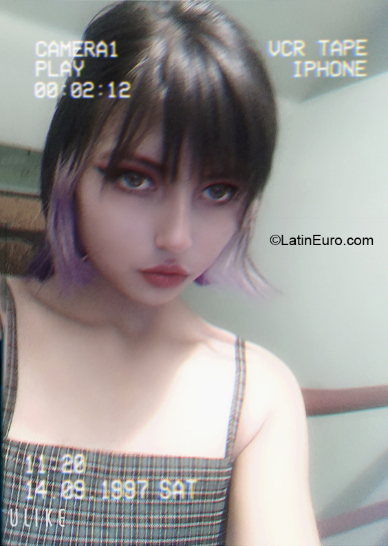 Date this stunning Bolivia girl Yeremi from Cochabamba BO120