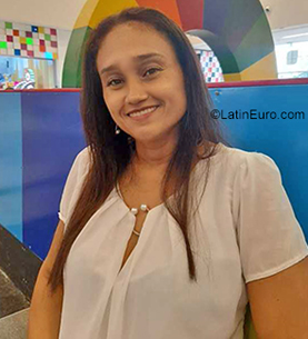 Date this pretty Colombia girl Cecilia from Barranquilla CO30188