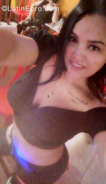 Date this good-looking Colombia girl Judith from Medellin CO30209