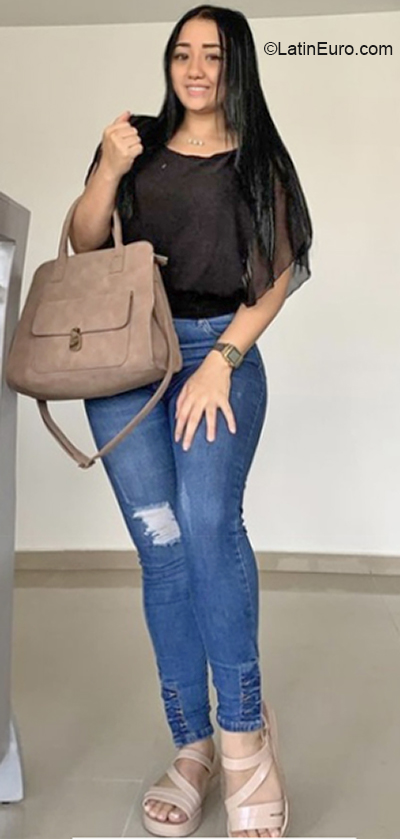Date this passionate Colombia girl Stef from Cali CO30257