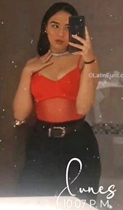 Date this fun Colombia girl Sofia from Bogotá CO30276