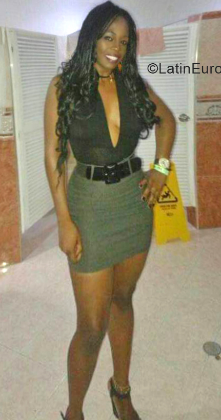 Date this fun Colombia girl Johanna from Cali CO30362