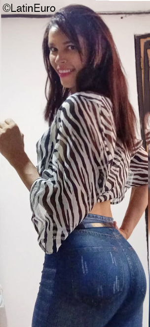Date this fun Colombia girl Ingris from Barranquilla CO30492