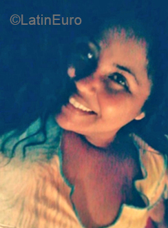 Date this passionate Brazil girl Vanessa from Rio De Janeiro BR11404