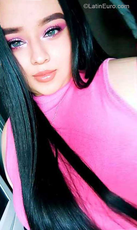 Date this beautiful Costa Rica girl Jennifer from San Jose CR469
