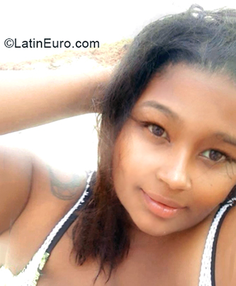 Date this sultry Dominican Republic girl Marleny from Santo Domingo DO39979