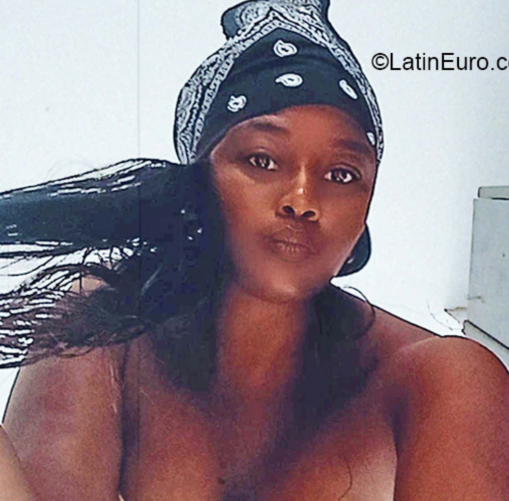 Date this tall Colombia girl Maria from Cali CO30525