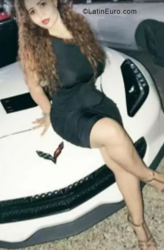Date this fun Dominican Republic girl Francia from Santiago DO40048