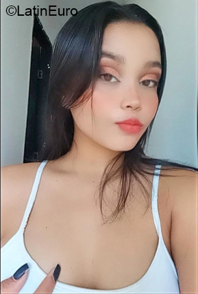 Date this charming Colombia girl Angelica from Barranquilla CO30693