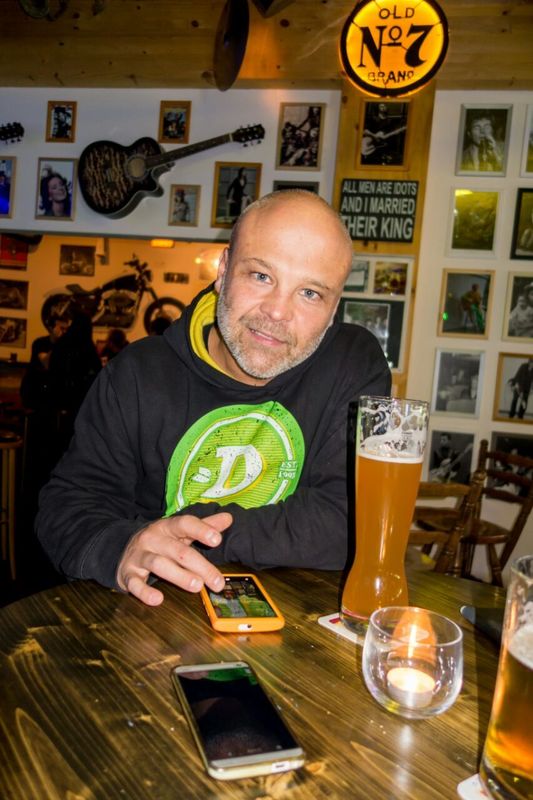 Date this happy Germany man Rafael from Frankfurt DE533