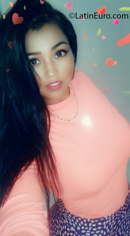 Date this funny Colombia girl Graciela from Cali CO30717