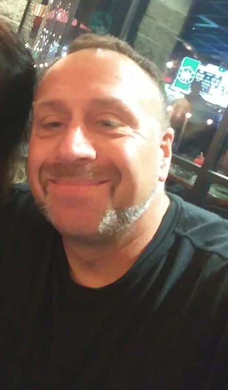 Date this hard body United States man Dave from Milton US21396