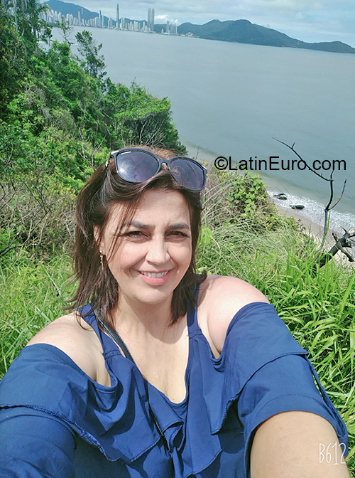 Date this passionate Brazil girl Eliana from Paicandu BR11443