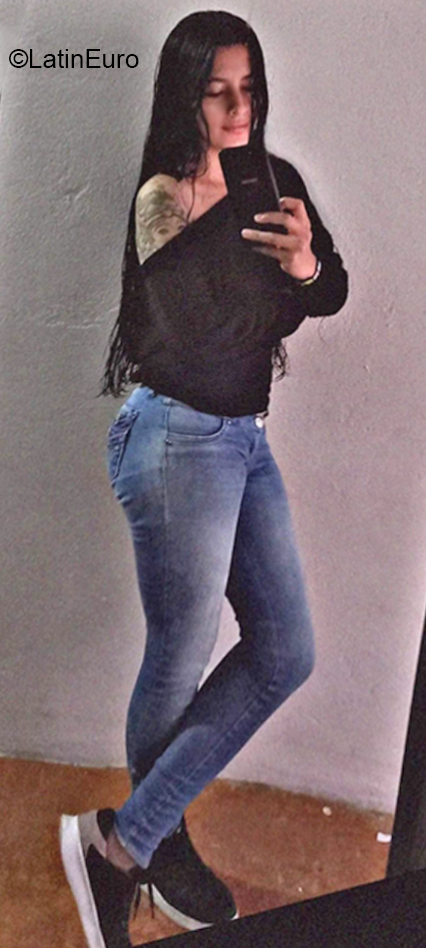 Date this exotic Colombia girl Karol from Mocoa CO30744