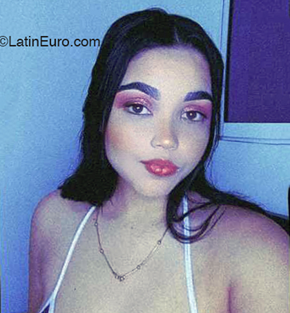 Date this good-looking Colombia girl Angelica from Barranquilla CO30980