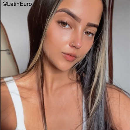 Date this cute Brazil girl Camila from Lauro de Freitas BR11512
