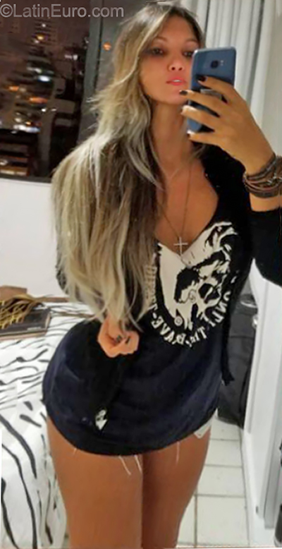 Date this good-looking Brazil girl Adriana from Recife BR11513