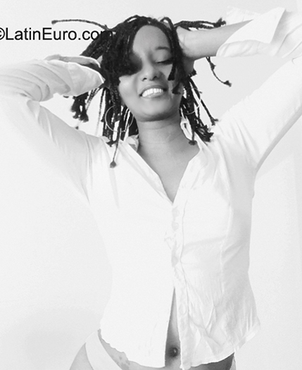 Date this beautiful Ecuador girl Judy from Quito EC873