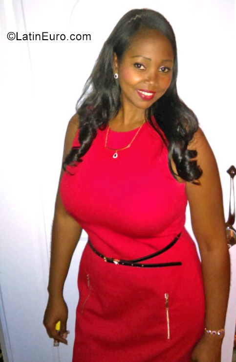 Date this beautiful Dominican Republic girl Emilia cristina from San Cristobal DO40361