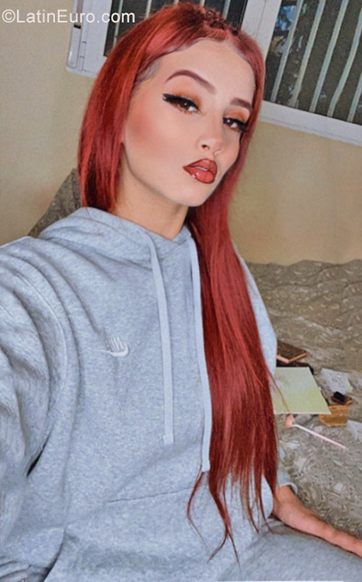 Date this gorgeous Spain girl Macarena from Madrid ES669