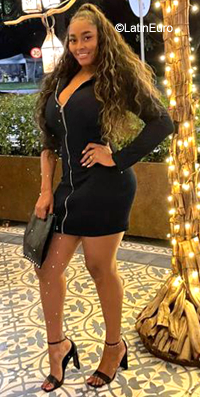 Date this fun Colombia girl Isabela from Cali CO31142