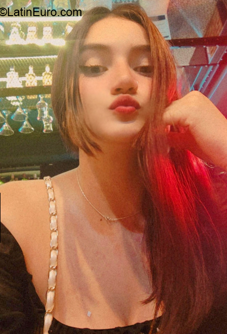 Date this tall Colombia girl Anyela from Cucuta CO31390