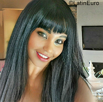 Date this young Brazil girl Sweet from Rio De Janeiro BR11598