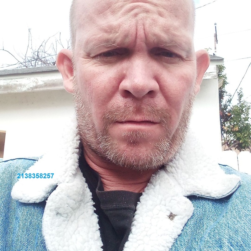 Date this young United States man Marc from San Pedro US21574