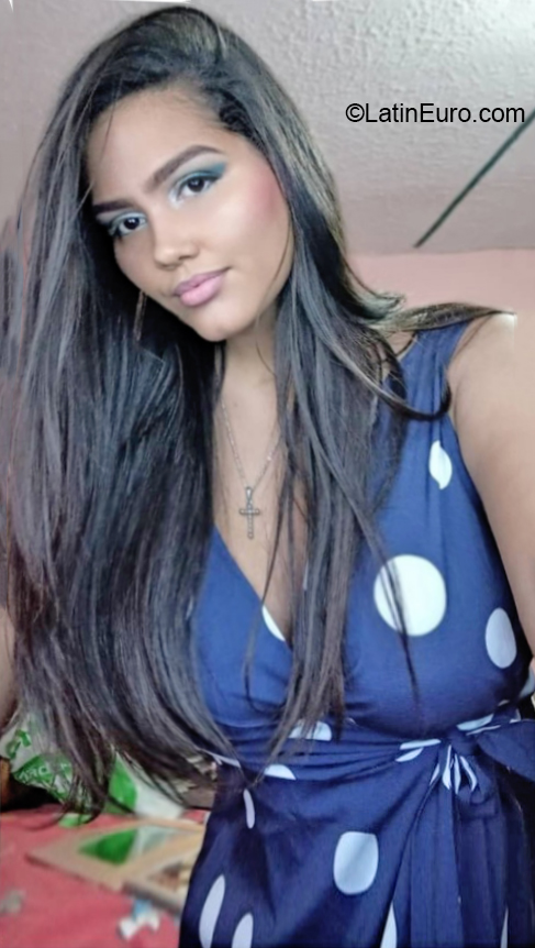 Date this hard body Colombia girl Liz from Cartagena CO31298