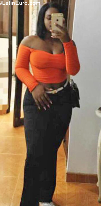 Date this young Colombia girl Eliana from Pereira CO31466