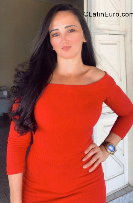 Date this pretty Brazil girl Nilceneide from Natal BR11723