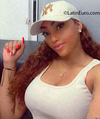 Date this sultry Colombia girl Carol from Cali CO31624