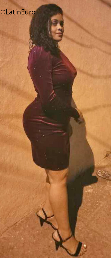 Date this fun Brazil girl Deborah from Recife BR11813